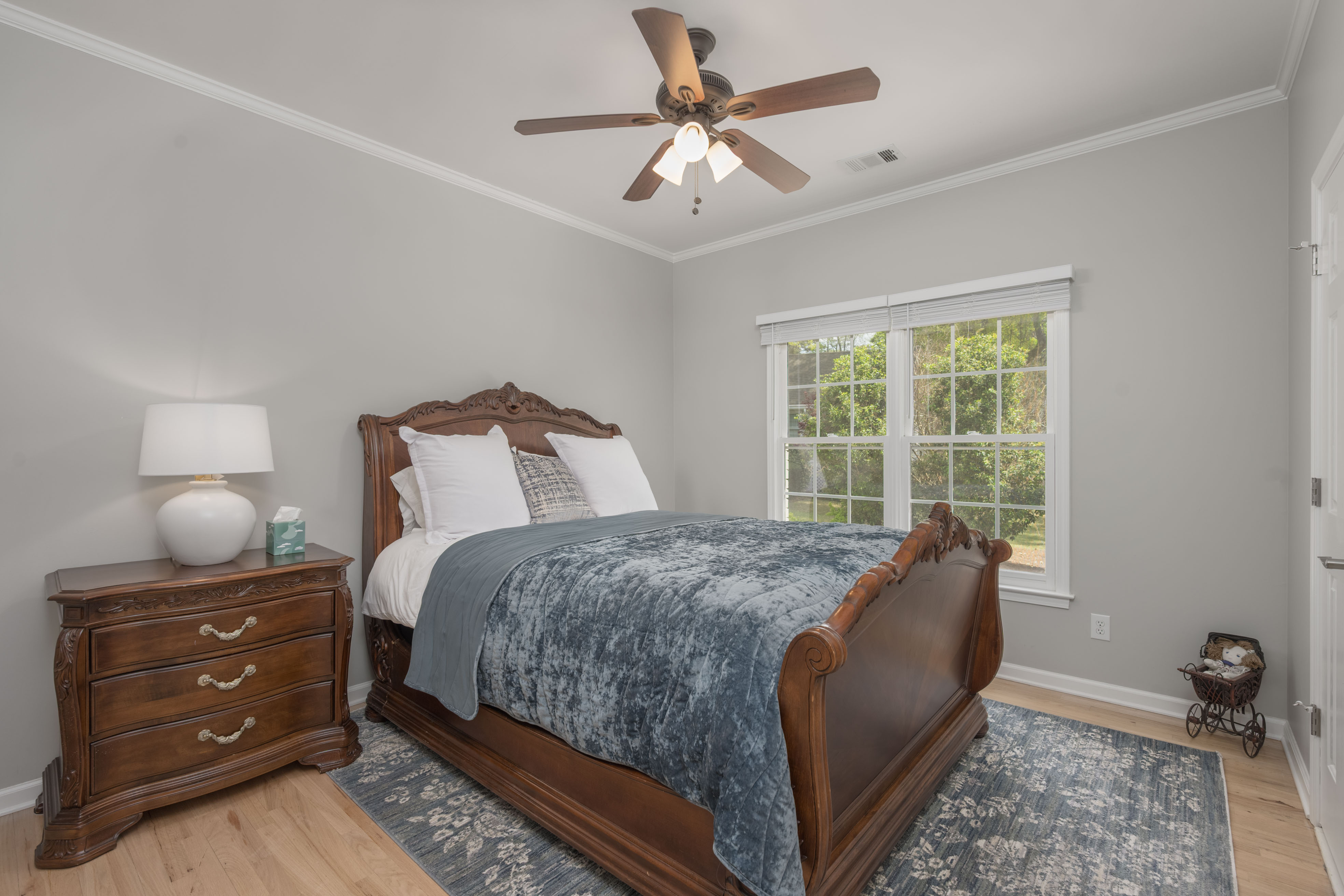 1021 Ridge Terrace image 40